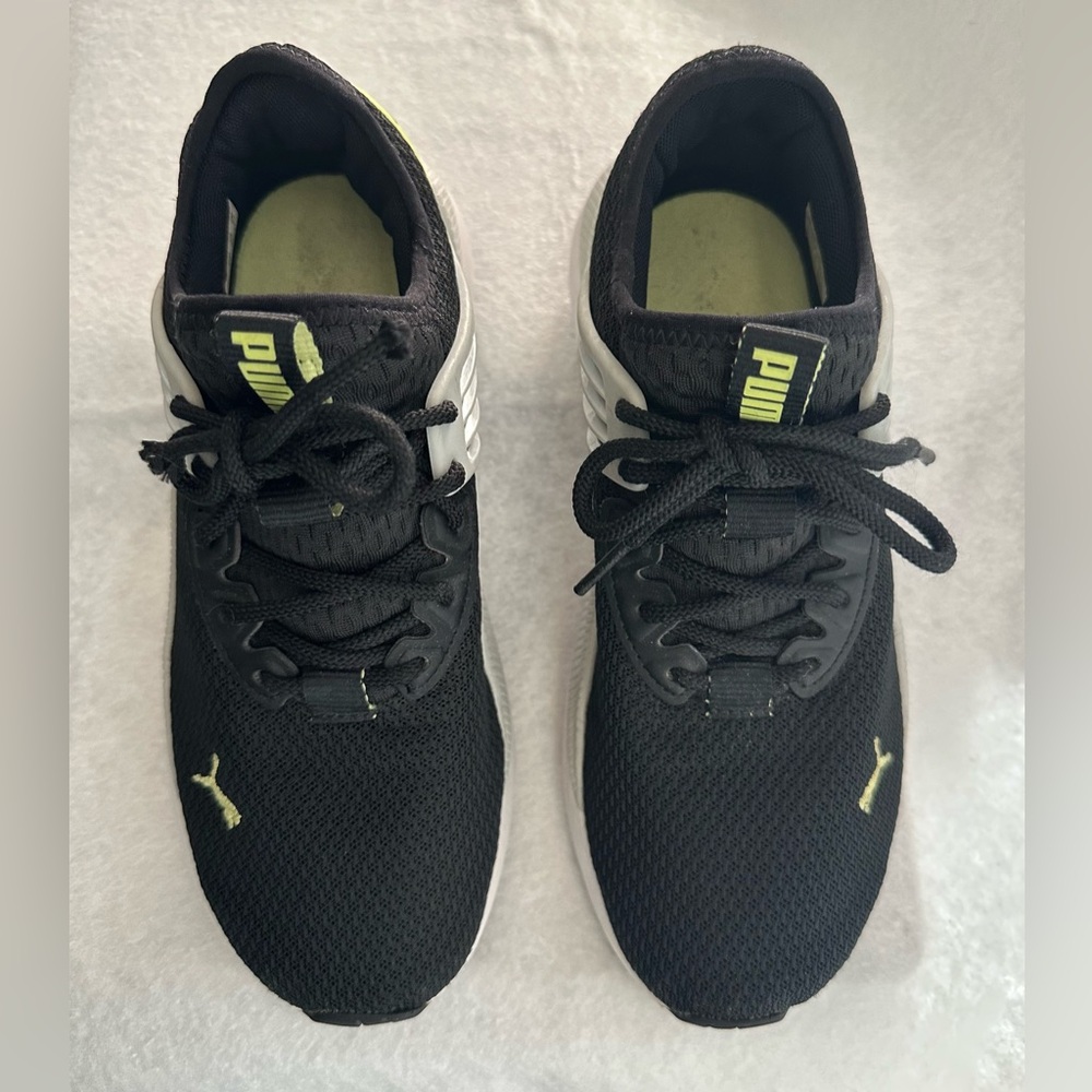 PUMA Pacer Future Boys Sneakers
